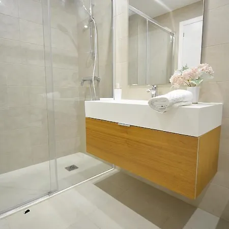 Galihost - Con Piscina En Canelas, Apartment
