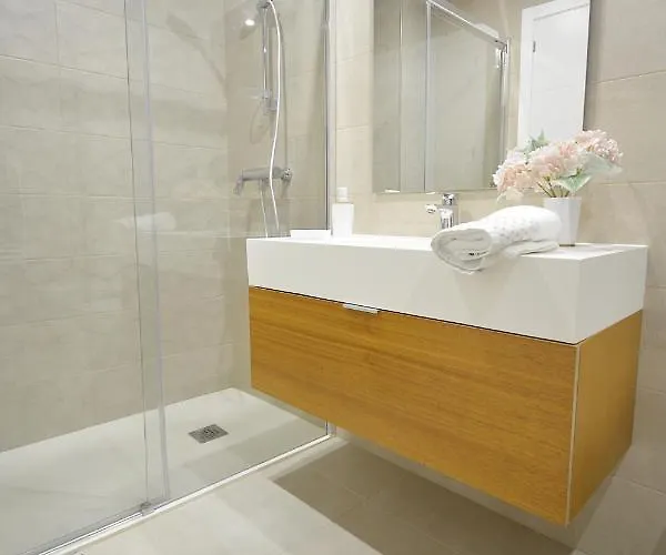 Galihost - Con Piscina En Canelas, Διαμέρισμα