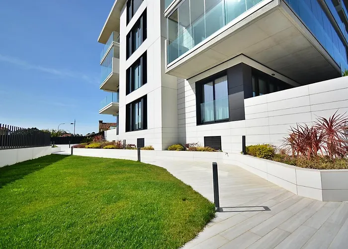 Galihost - Con Piscina En Canelas,